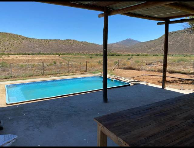820HA FARM FOR SALE IN LADISMITH RURAL